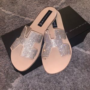 Steve Madden Greece Sandals